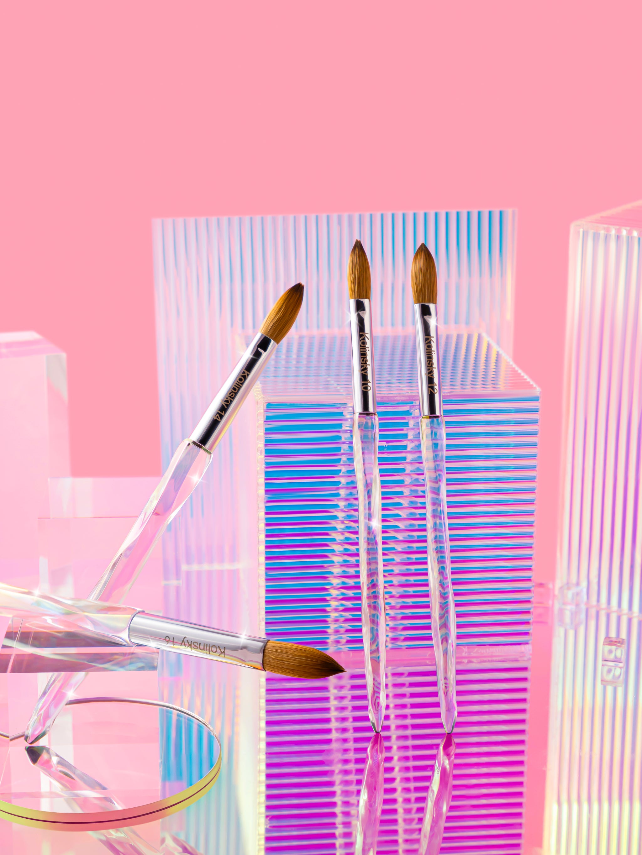 Kolinsky Acrylic Brush #12 – Nail Hause